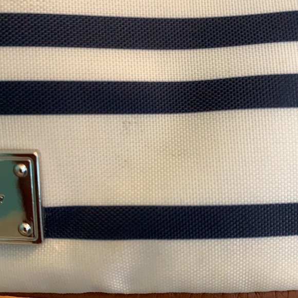 Ralph Lauren Wristlet - Picture 6 of 7